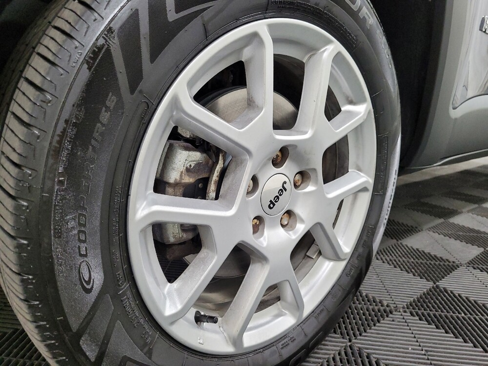 2022 Jeep Renegade in Allentown, PA 18103 - 18140770 31
