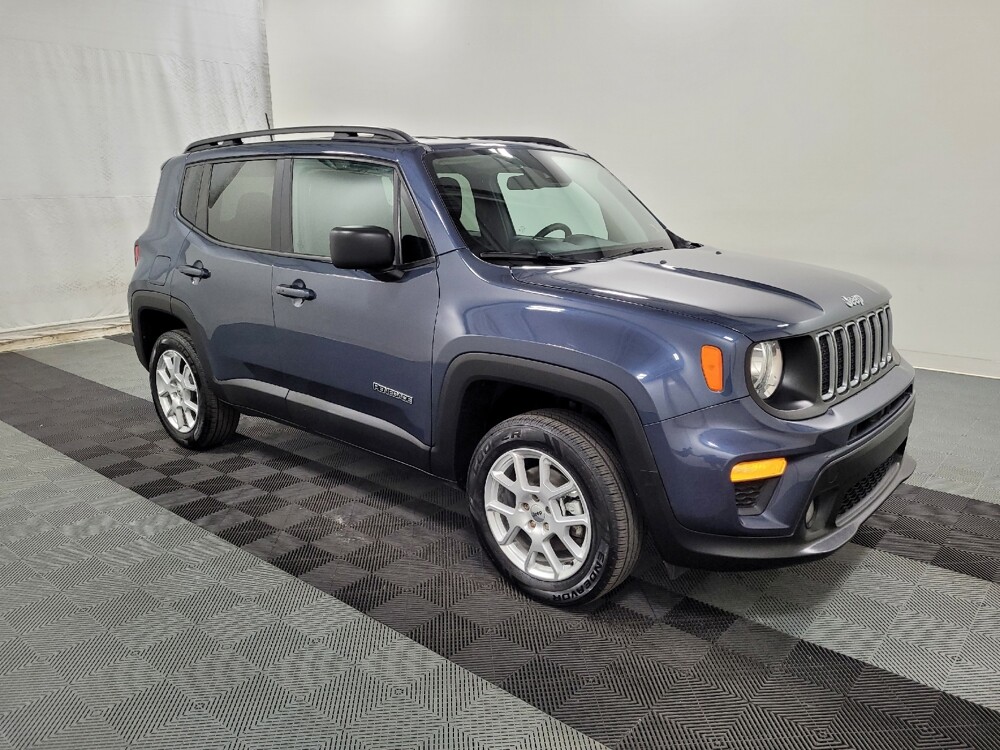2022 Jeep Renegade in Allentown, PA 18103 - 18140770 11
