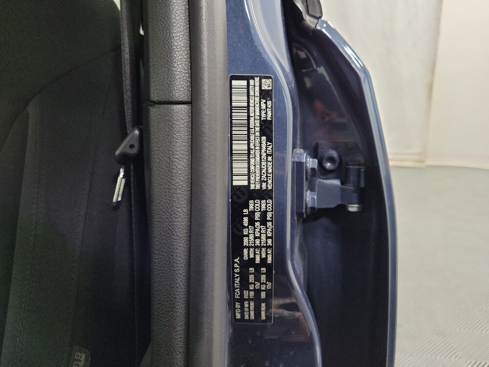 2022 Jeep Renegade in Allentown, PA 18103 - 18140770 33