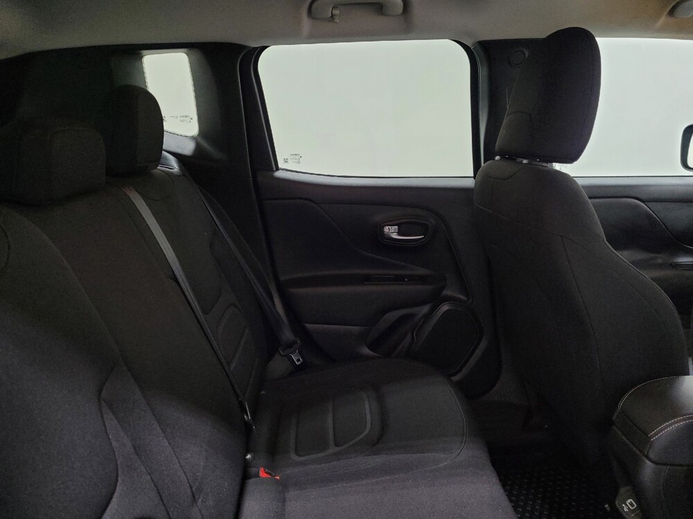2022 Jeep Renegade in Allentown, PA 18103 - 18140770 19