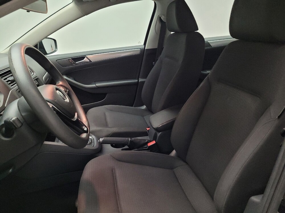 2015 Volkswagen Jetta in Downey, CA 90241 - 18140774 17