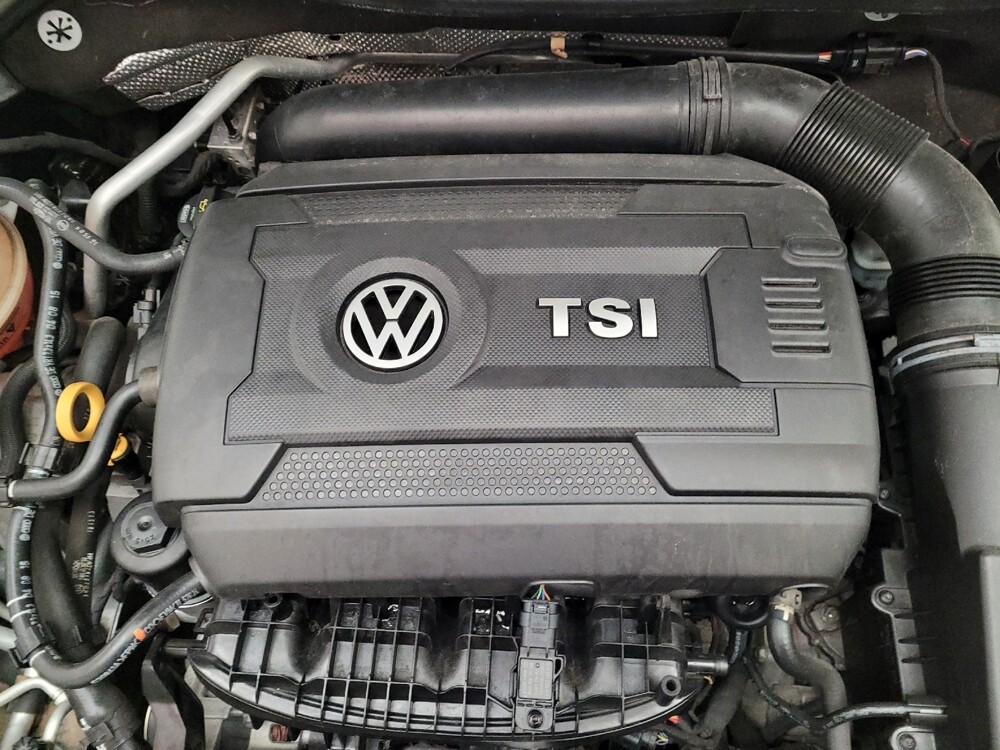 2015 Volkswagen Jetta in Downey, CA 90241 - 18140774 30