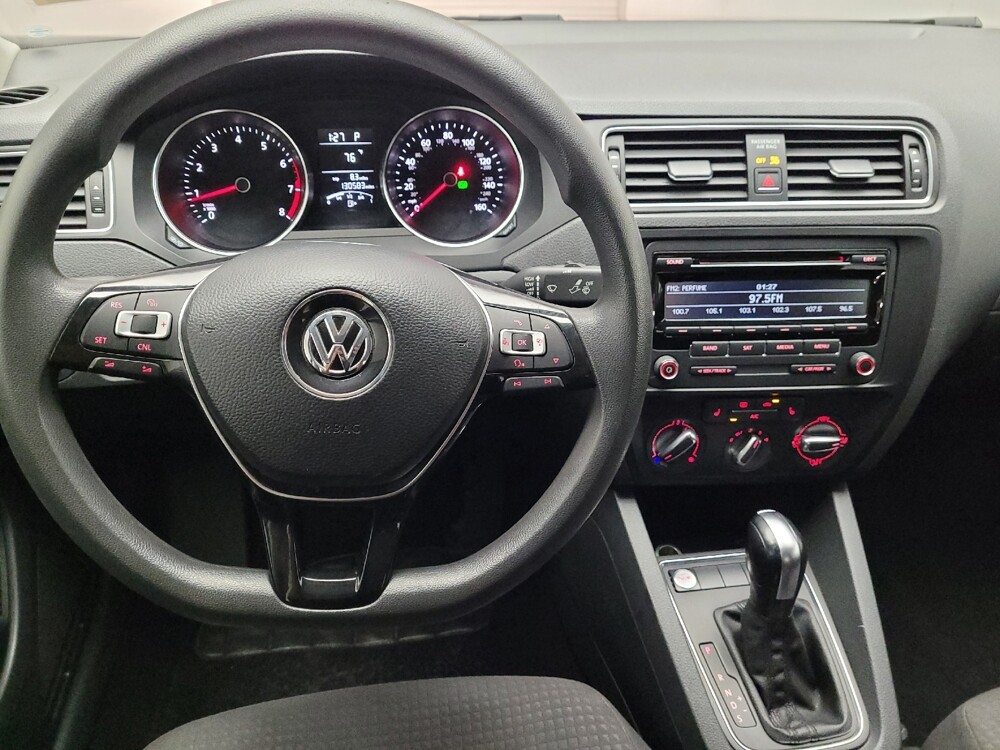 2015 Volkswagen Jetta in Downey, CA 90241 - 18140774 22