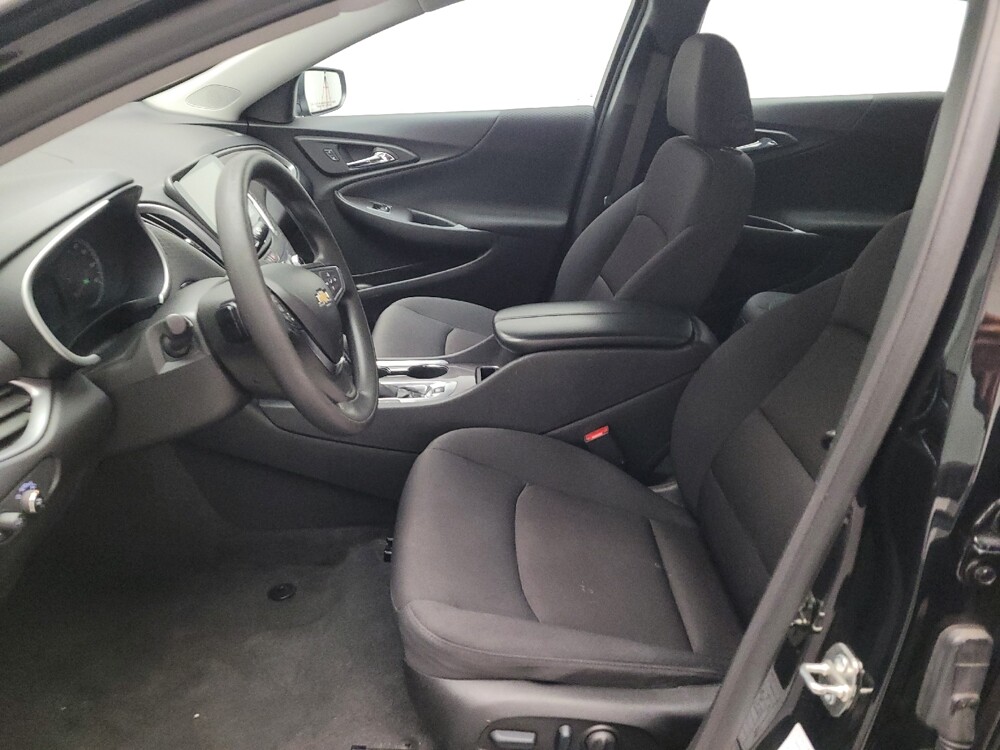2023 Chevrolet Malibu in Downey, CA 90241 - 18140775 17