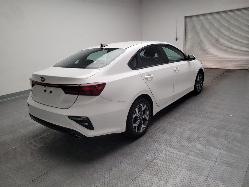 2021 Kia Forte in Downey, CA 90241 - 18140776 9