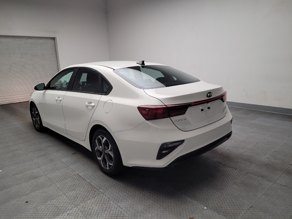 2021 Kia Forte in Downey, CA 90241 - 18140776 5
