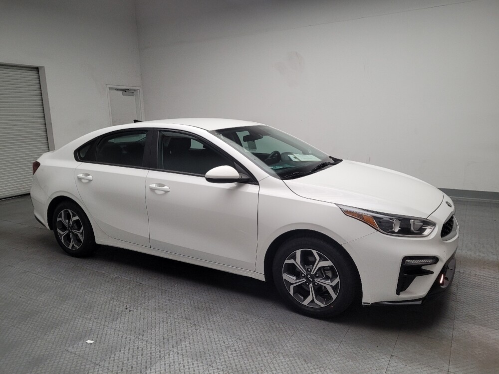 2021 Kia Forte in Downey, CA 90241 - 18140776 11