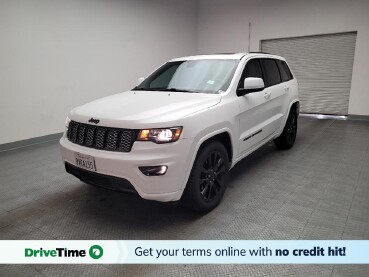 2017 Jeep Grand Cherokee in Downey, CA 90241