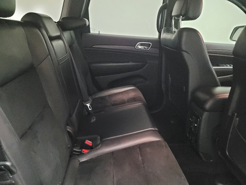 2017 Jeep Grand Cherokee in Downey, CA 90241 - 18140777 19