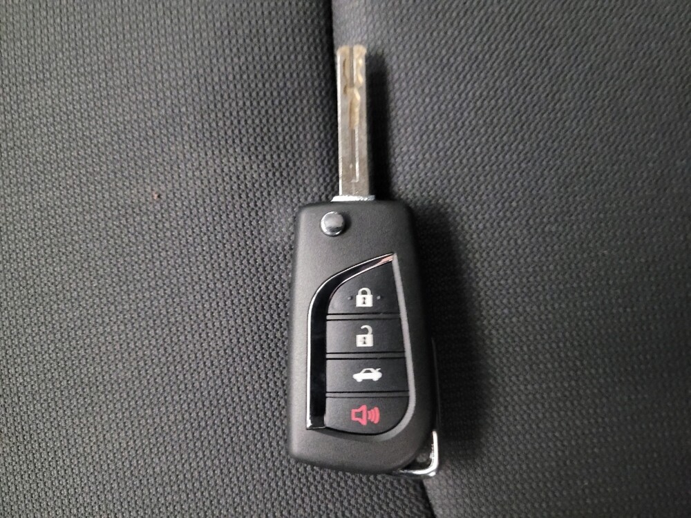 2022 Toyota Corolla in Downey, CA 90241 - 18140780 32