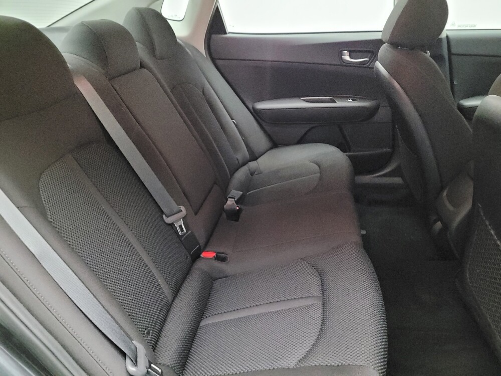 2020 Kia Optima in Downey, CA 90241 - 18140781 19