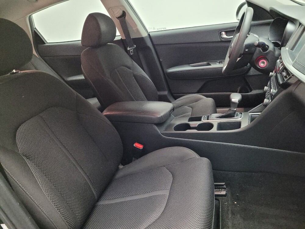 2020 Kia Optima in Downey, CA 90241 - 18140781 21