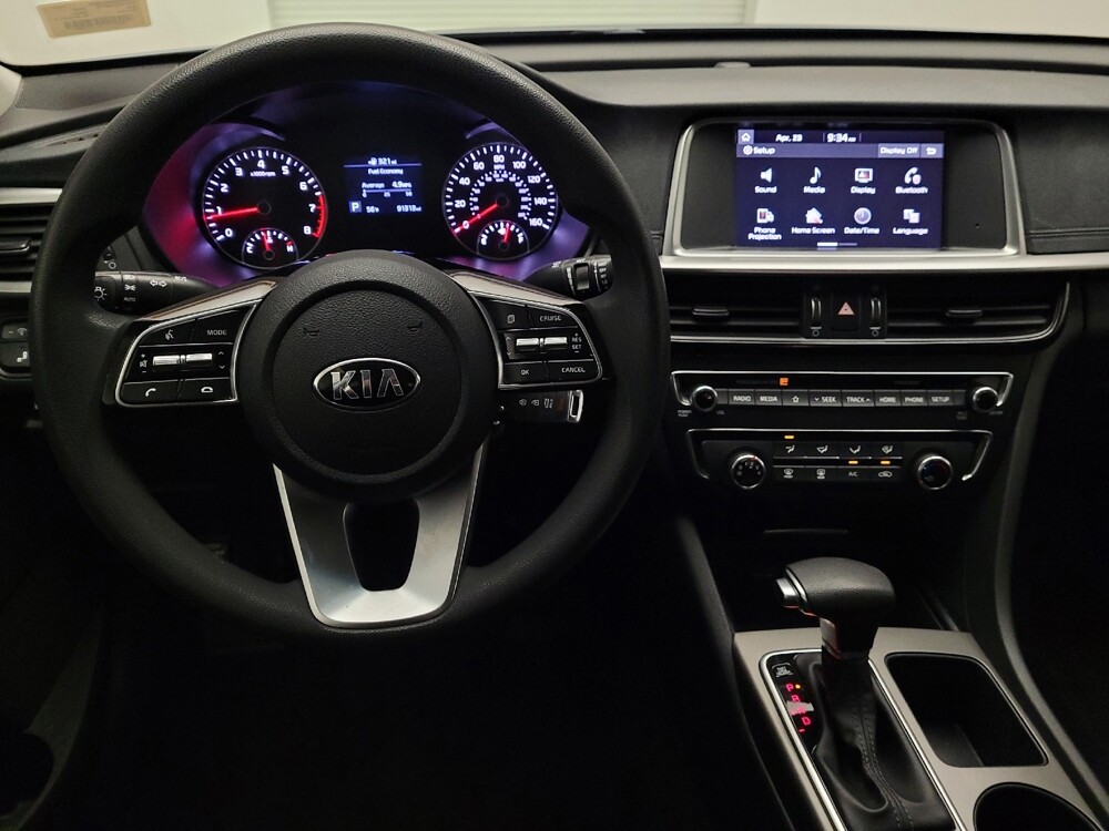 2020 Kia Optima in Downey, CA 90241 - 18140781 22