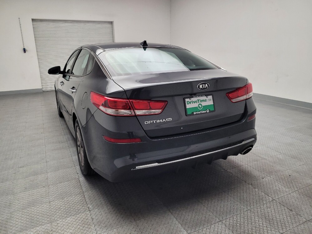 2020 Kia Optima in Downey, CA 90241 - 18140781 6