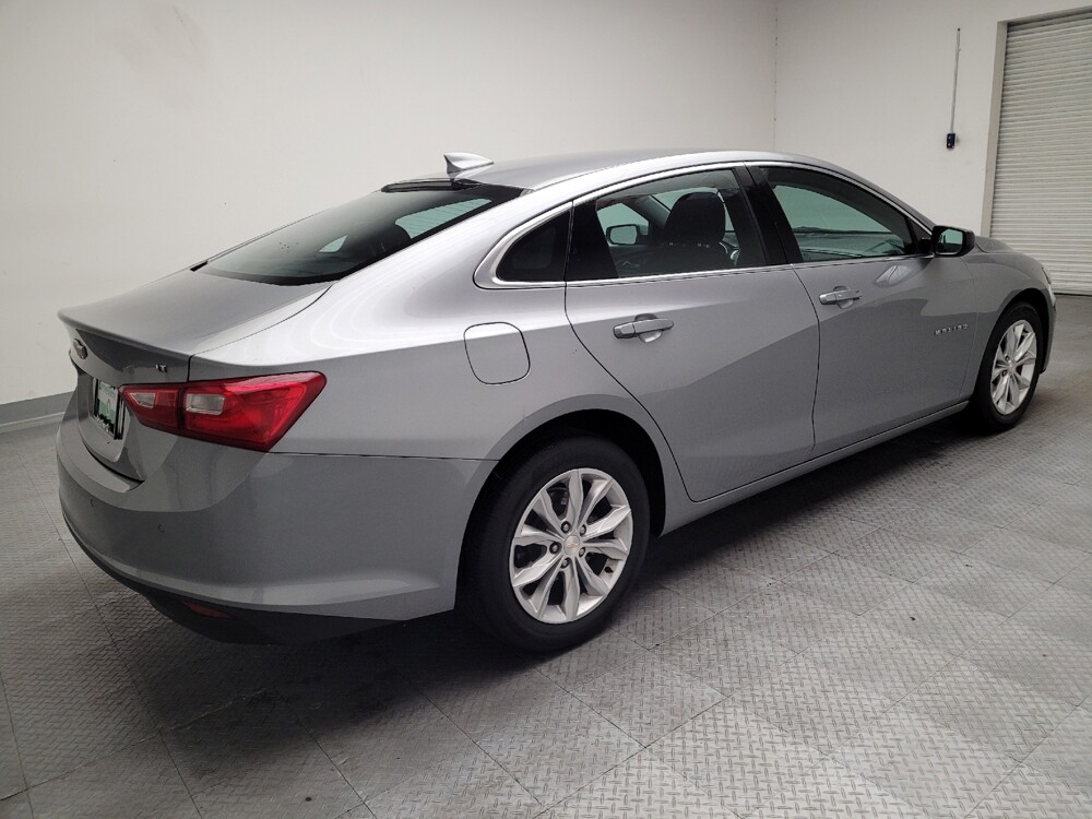 2025 Chevrolet Malibu in Downey, CA 90241 - 18140782 9