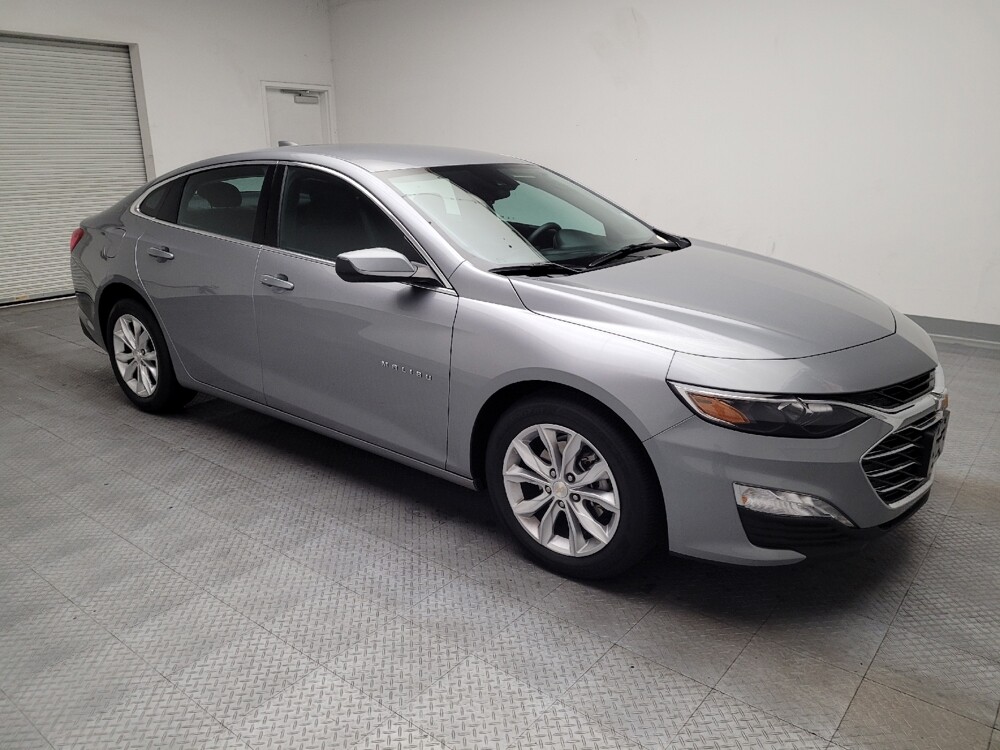 2025 Chevrolet Malibu in Downey, CA 90241 - 18140782 11