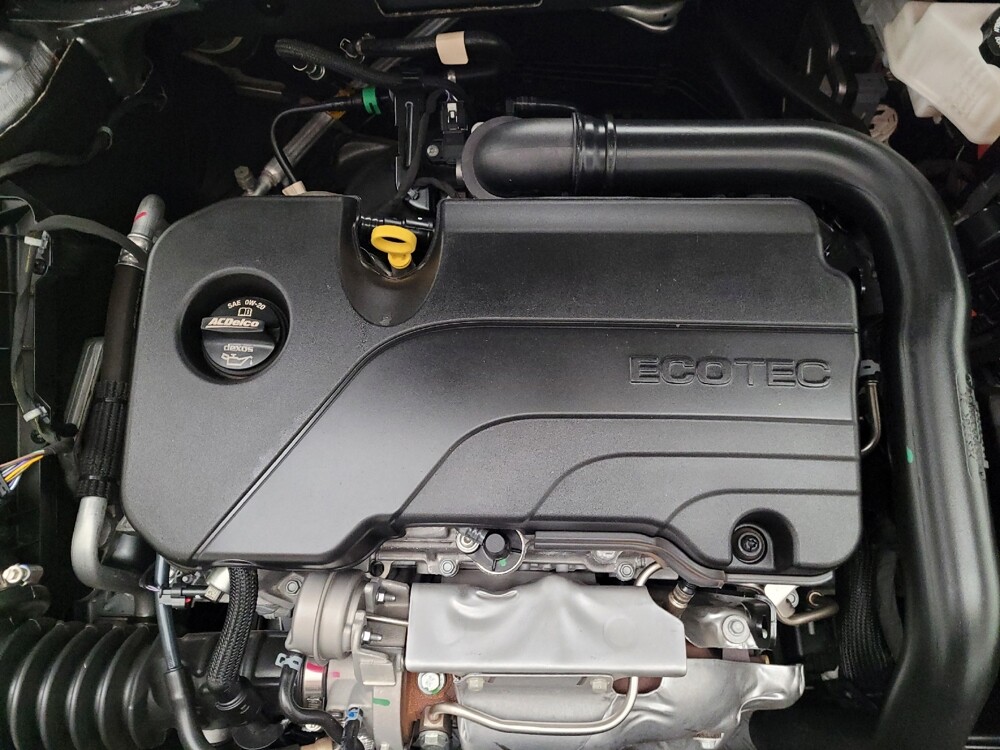 2025 Chevrolet Malibu in Downey, CA 90241 - 18140782 30