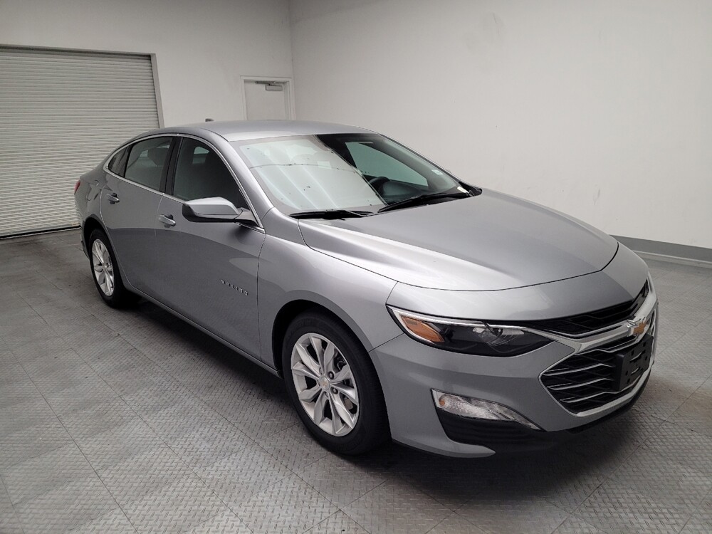 2025 Chevrolet Malibu in Downey, CA 90241 - 18140782 13