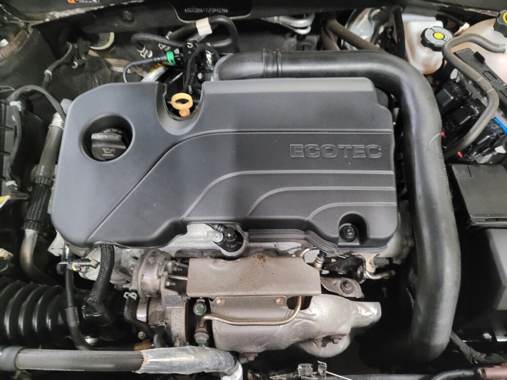 2020 Chevrolet Malibu in Glen Burnie, MD 21061 - 18140785 30