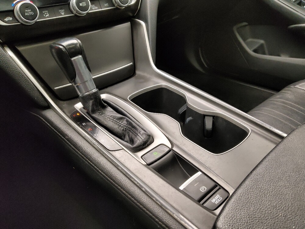 2019 Honda Accord in Gladstone, MO 64118 - 18140787 26