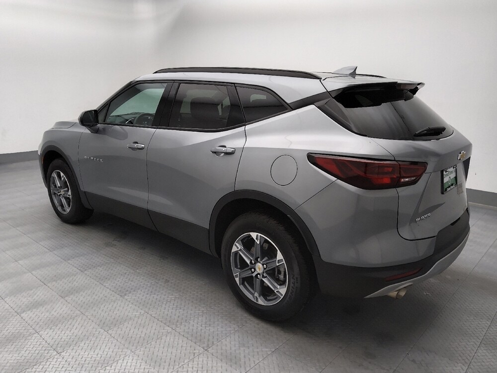 2024 Chevrolet Blazer in Springfield, MO 65807 - 18140792 3