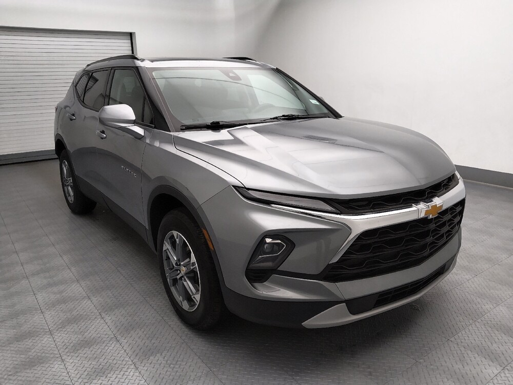 2024 Chevrolet Blazer in Springfield, MO 65807 - 18140792 13