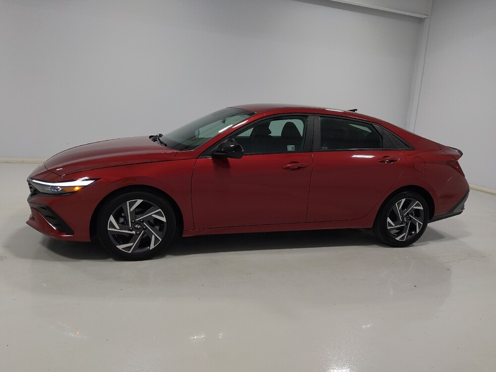 2025 Hyundai Elantra in Columbus, OH 43231 - 18140795 2