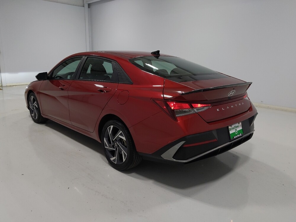 2025 Hyundai Elantra in Columbus, OH 43231 - 18140795 5