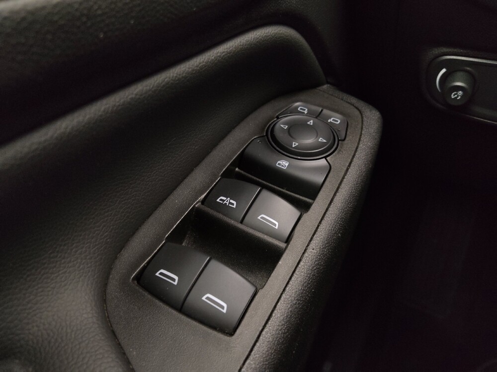 2021 Chevrolet Equinox in Springfield, MO 65807 - 18140801 27