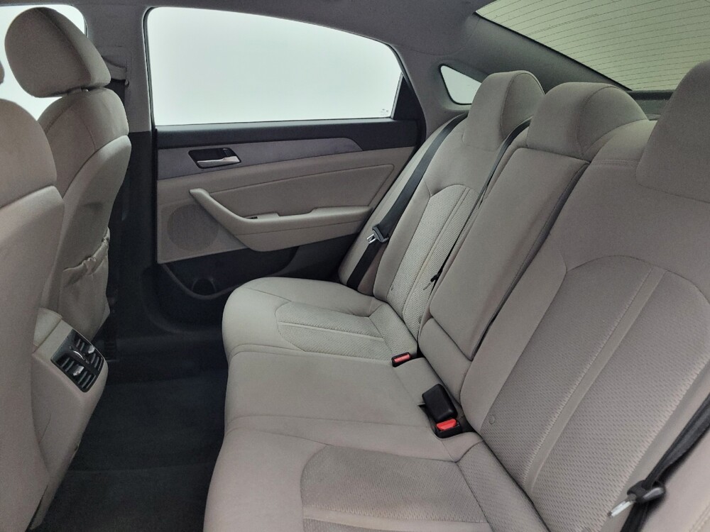 2019 Hyundai Sonata in Greenville, NC 27834 - 18140805 18