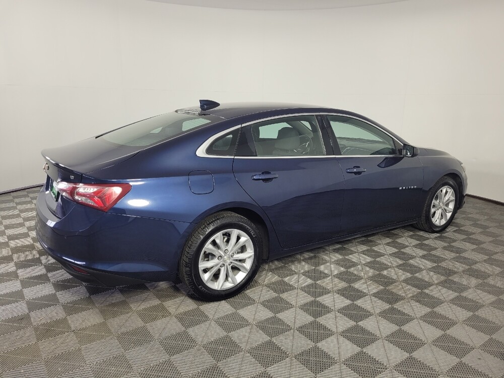 2020 Chevrolet Malibu in Arlington, TX 76011 - 18140806 10