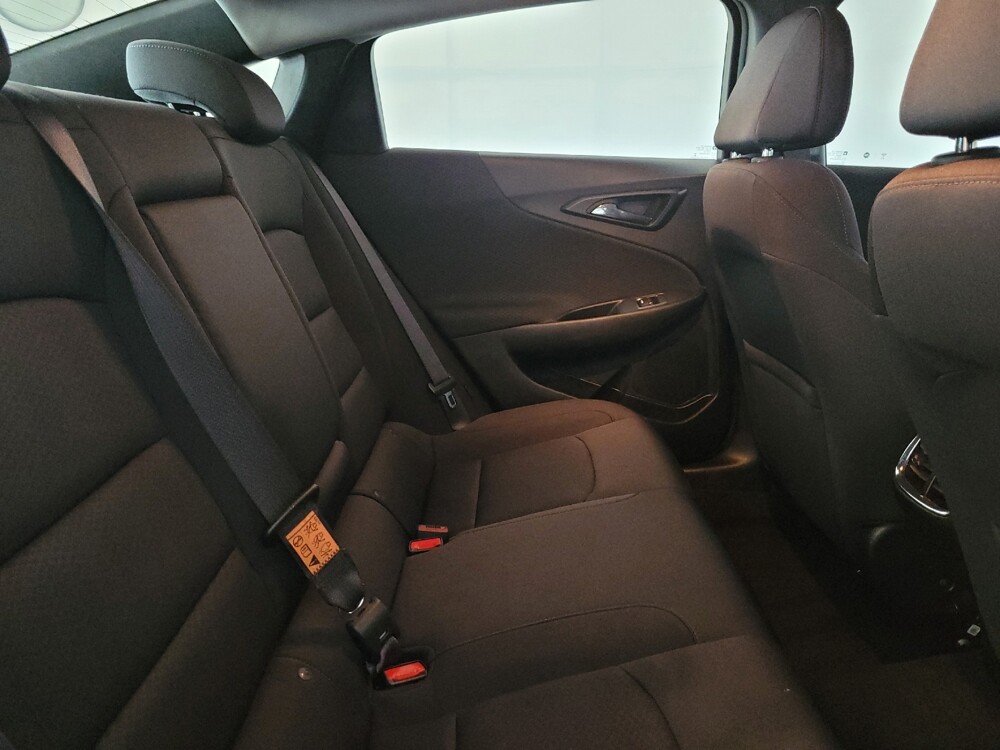 2020 Chevrolet Malibu in Arlington, TX 76011 - 18140806 19