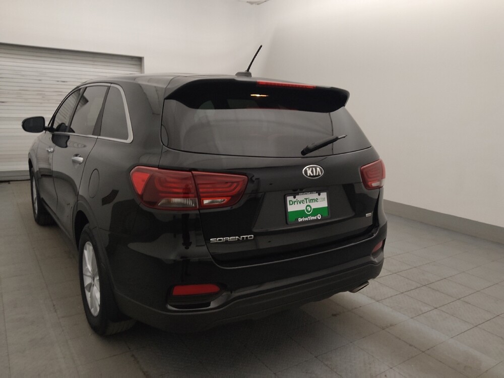 2019 Kia Sorento in Clearwater, FL 33764 - 18140812 5