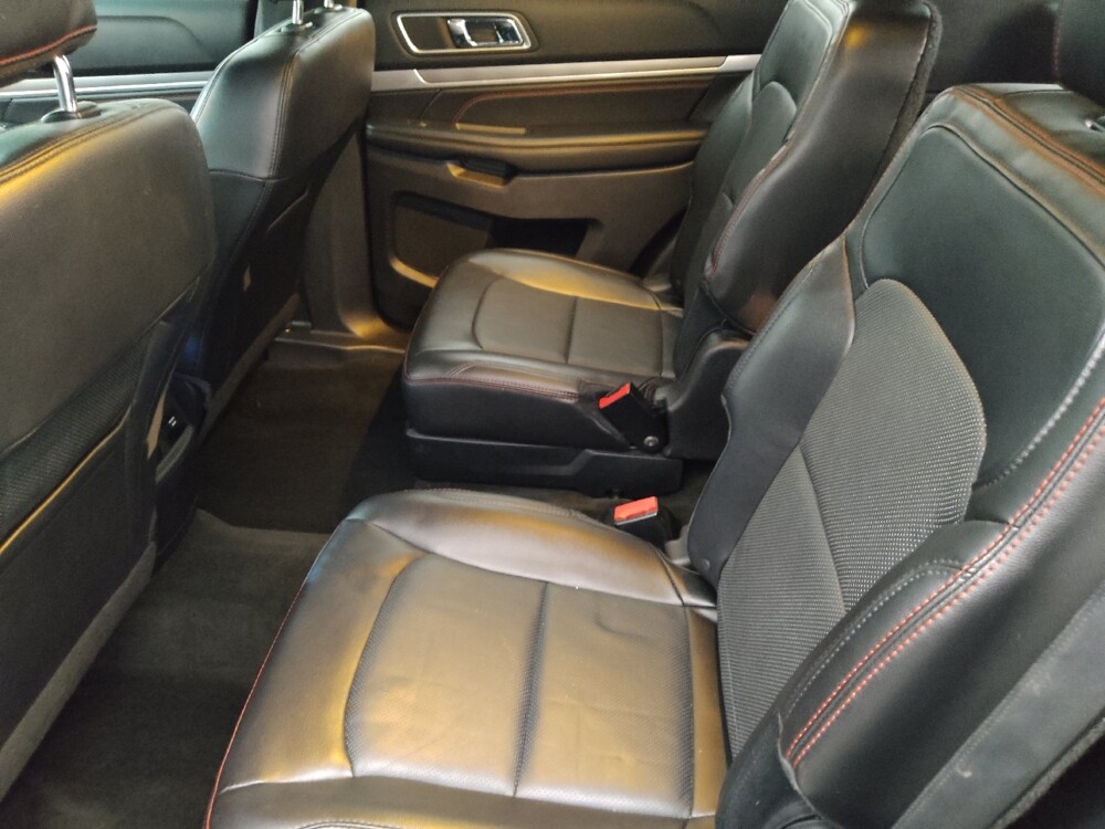 2016 Ford Explorer in Lakeland, FL 33815 - 18140814 18