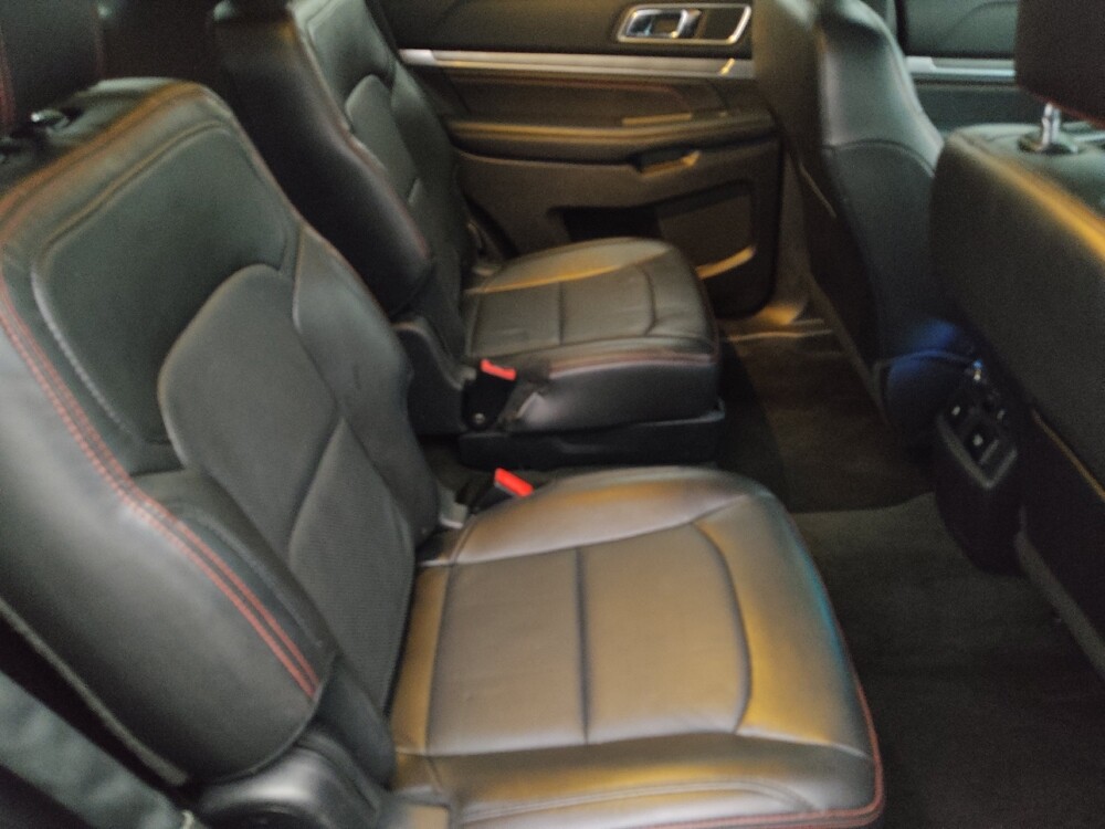 2016 Ford Explorer in Lakeland, FL 33815 - 18140814 19