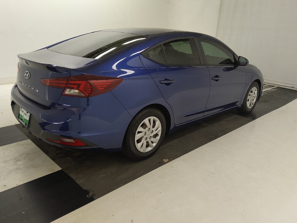 2020 Hyundai Elantra in Springfield, MO 65807 - 18140816 10
