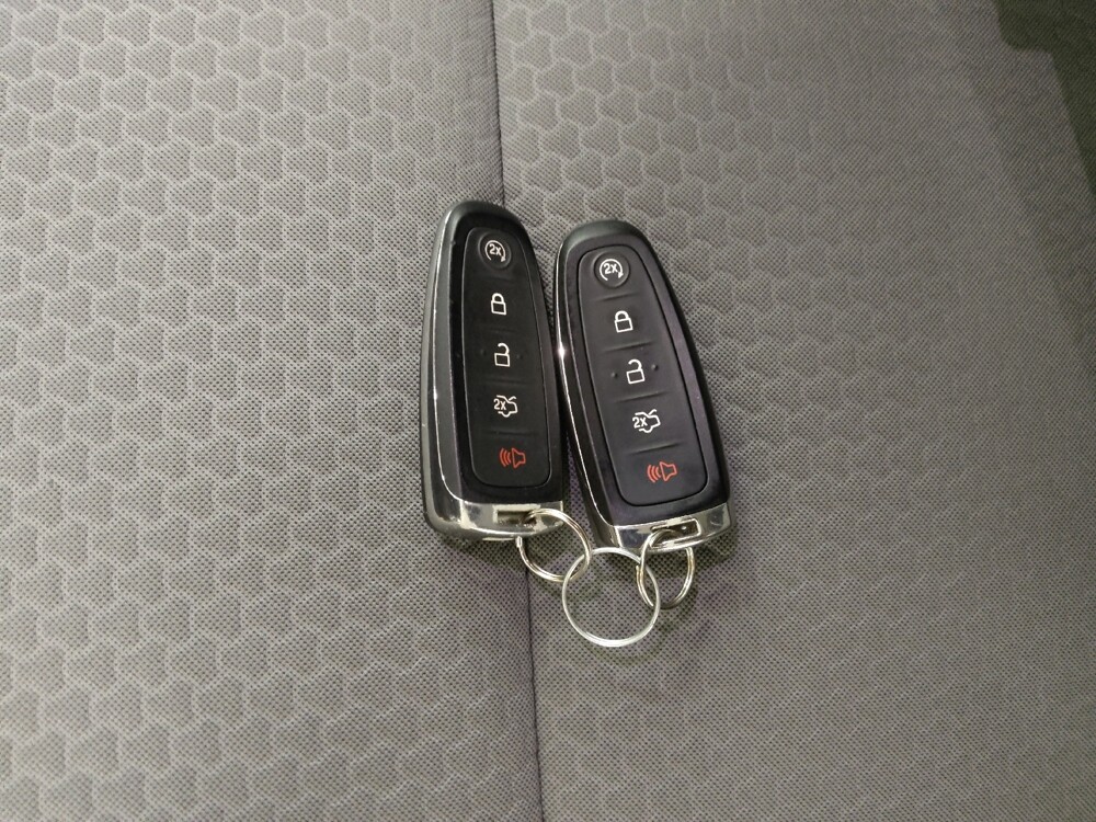 2019 Ford Escape in Springfield, MO 65807 - 18140817 32