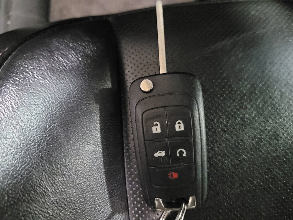 2016 Chevrolet Equinox in New Castle, DE 19720 - 18140819 32
