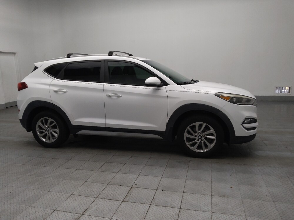 2018 Hyundai Tucson in Albany, GA 31705 - 18140820 11