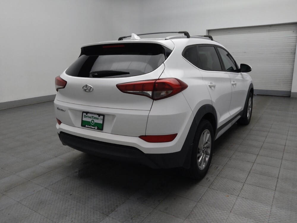 2018 Hyundai Tucson in Albany, GA 31705 - 18140820 9