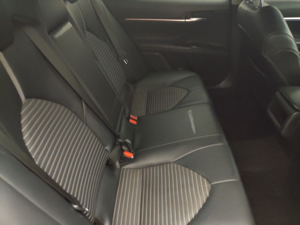 2020 Toyota Camry in Tampa, FL 33612 - 18140824 19
