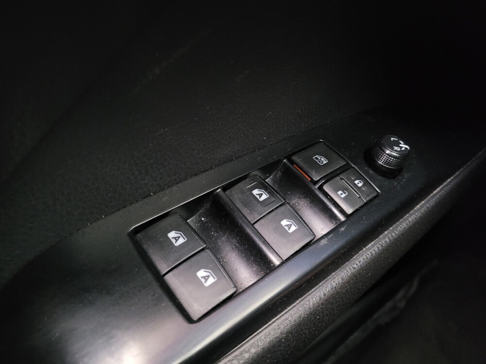 2020 Toyota Camry in Tampa, FL 33612 - 18140824 27