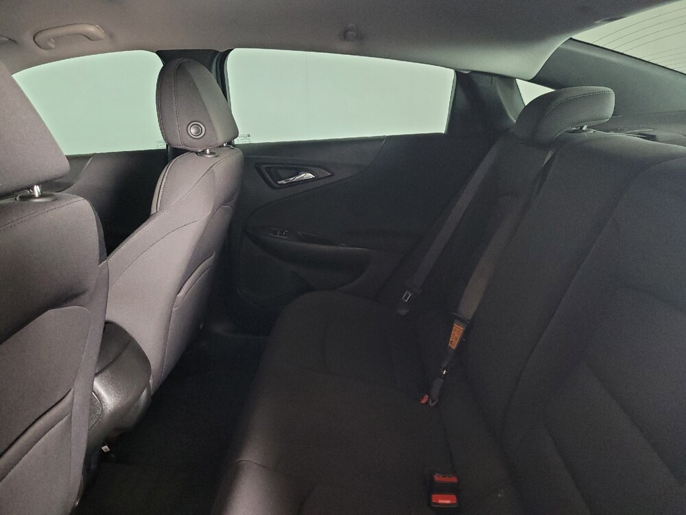 2020 Chevrolet Malibu in Arlington, TX 76011 - 18140829 18