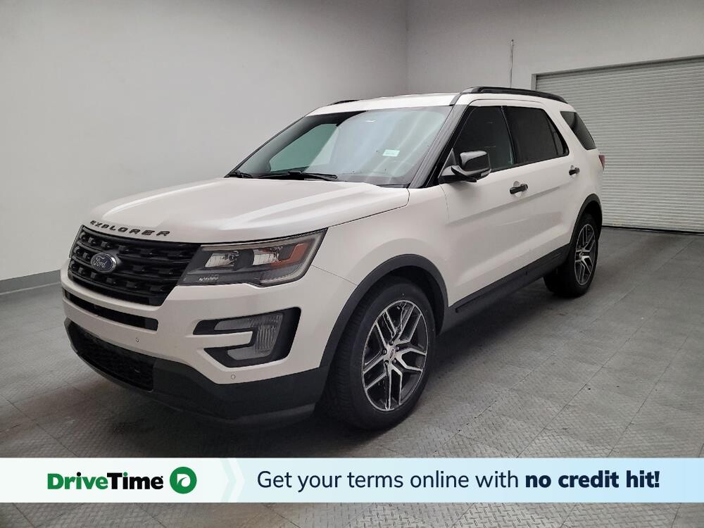 2017 Ford Explorer in Torrance, CA 90504 - 18140830