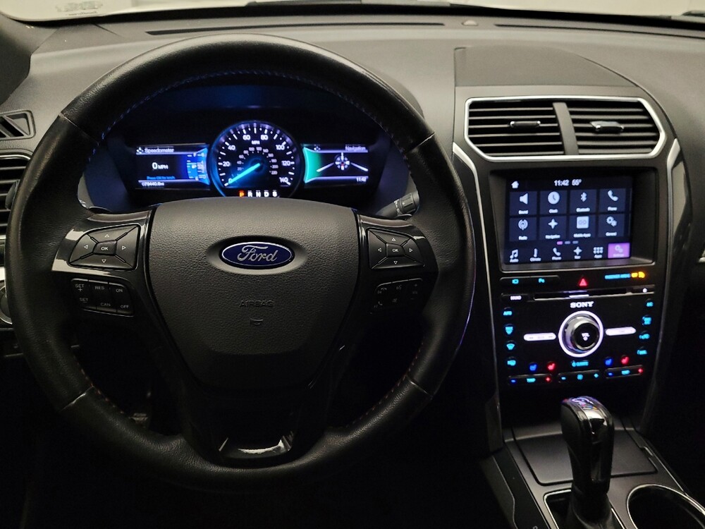 2017 Ford Explorer in Torrance, CA 90504 - 18140830 22