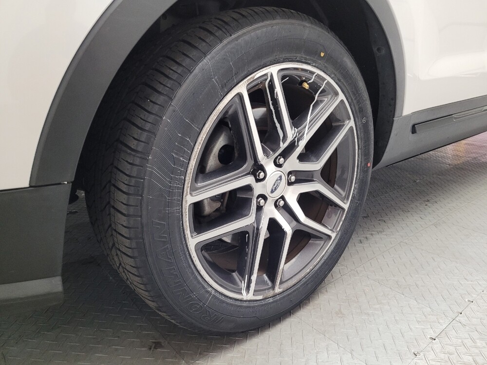 2017 Ford Explorer in Torrance, CA 90504 - 18140830 31