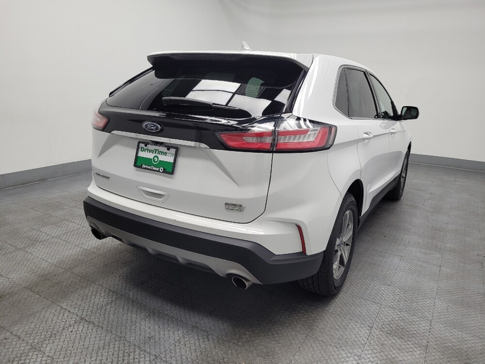2020 Ford Edge in Las Vegas, NV 89102 - 18140833 7