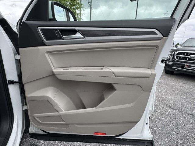 2018 Volkswagen Atlas in Winchester, VA 22602 - 18140859 9