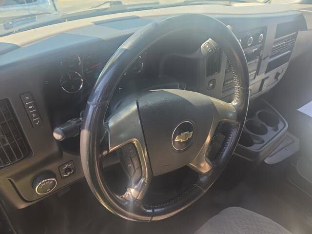 2019 Chevrolet Express 2500 in Blauvelt, NY 10913 - 18140861 10