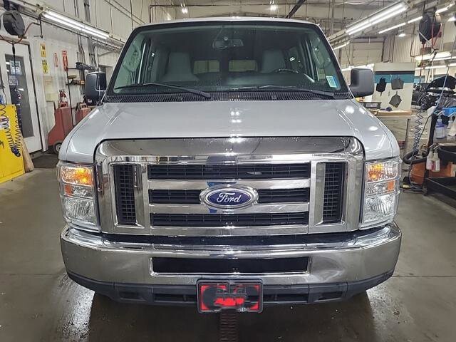 2014 Ford E-350 and Econoline 350 in Blauvelt, NY 10913 - 18140862 3